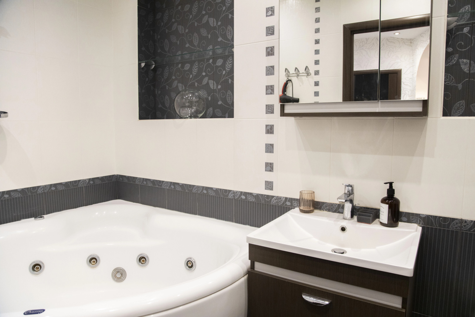 Апартаменты у Покровской башни Кремля