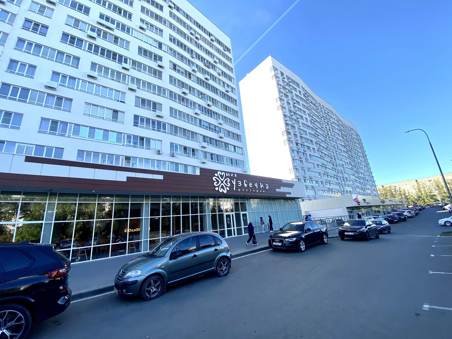 Квартира Premium 2-х комнатная с панорамным видом, кондиционером, парковкой