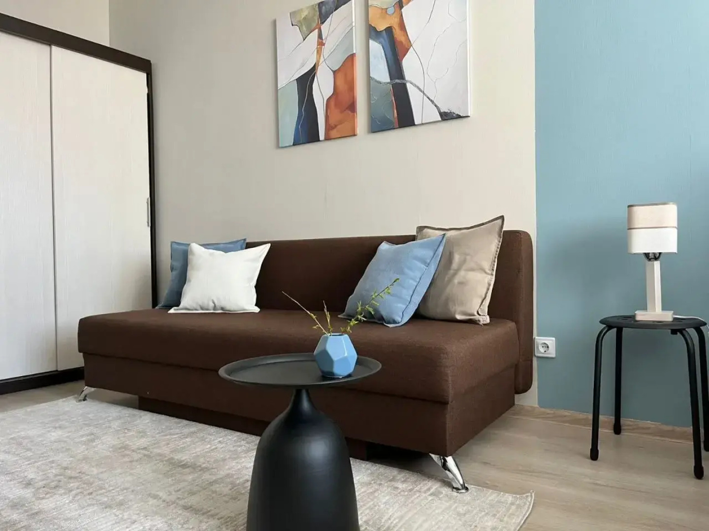 Апартаменты на Революции 52Б