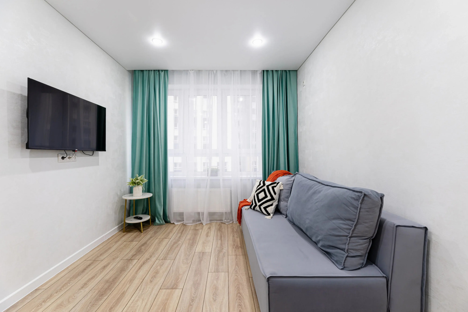 Апартаменты TatAparts Ласточка Стильная Евродвушка рядом с Метро