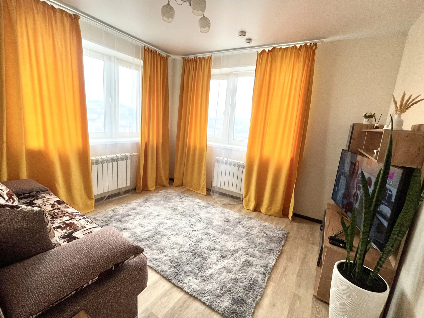 Апартаменты Атмосфера Можжевеловая 18