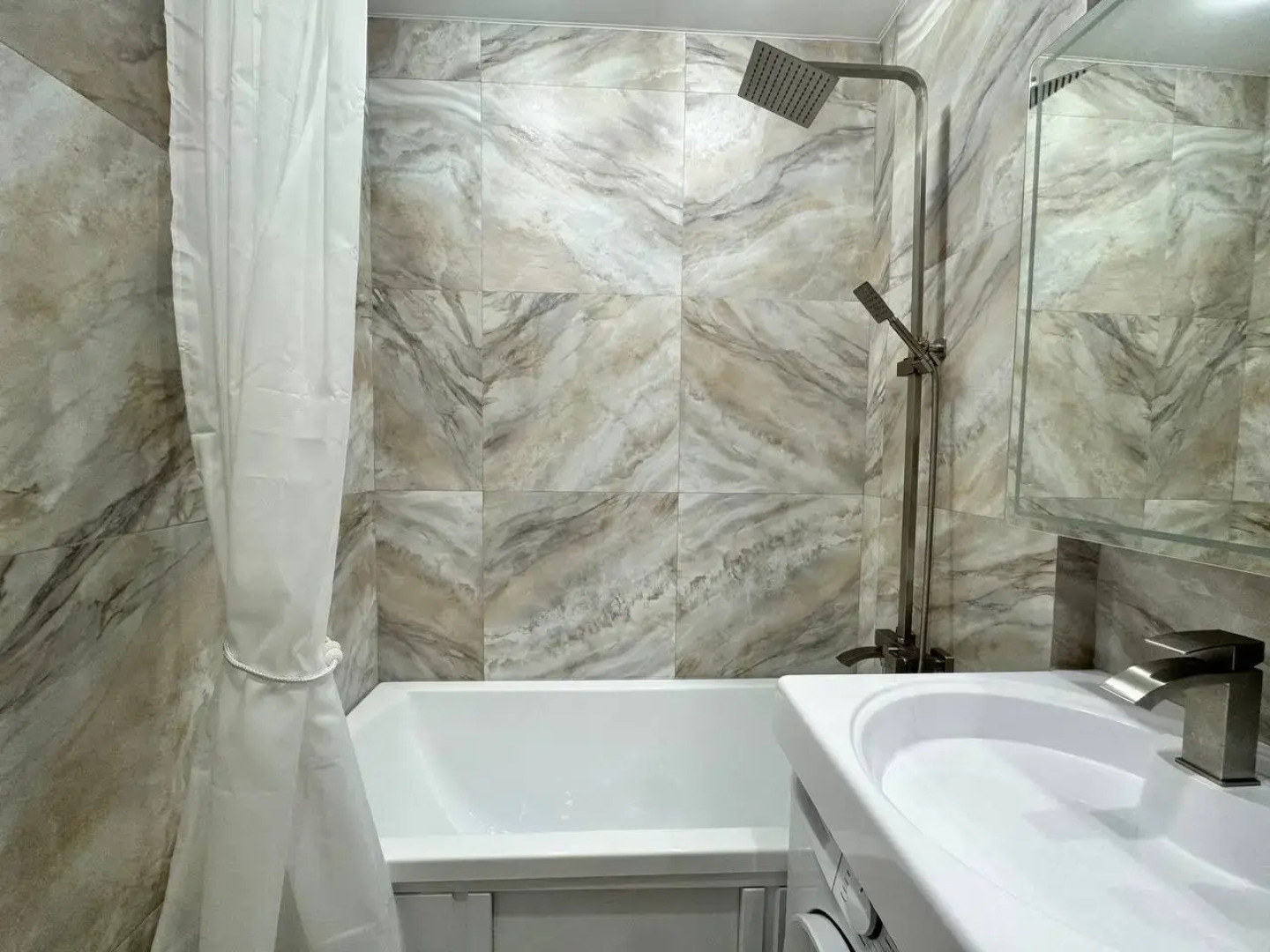 Квартира Студия с Великолепным Видом на Реку