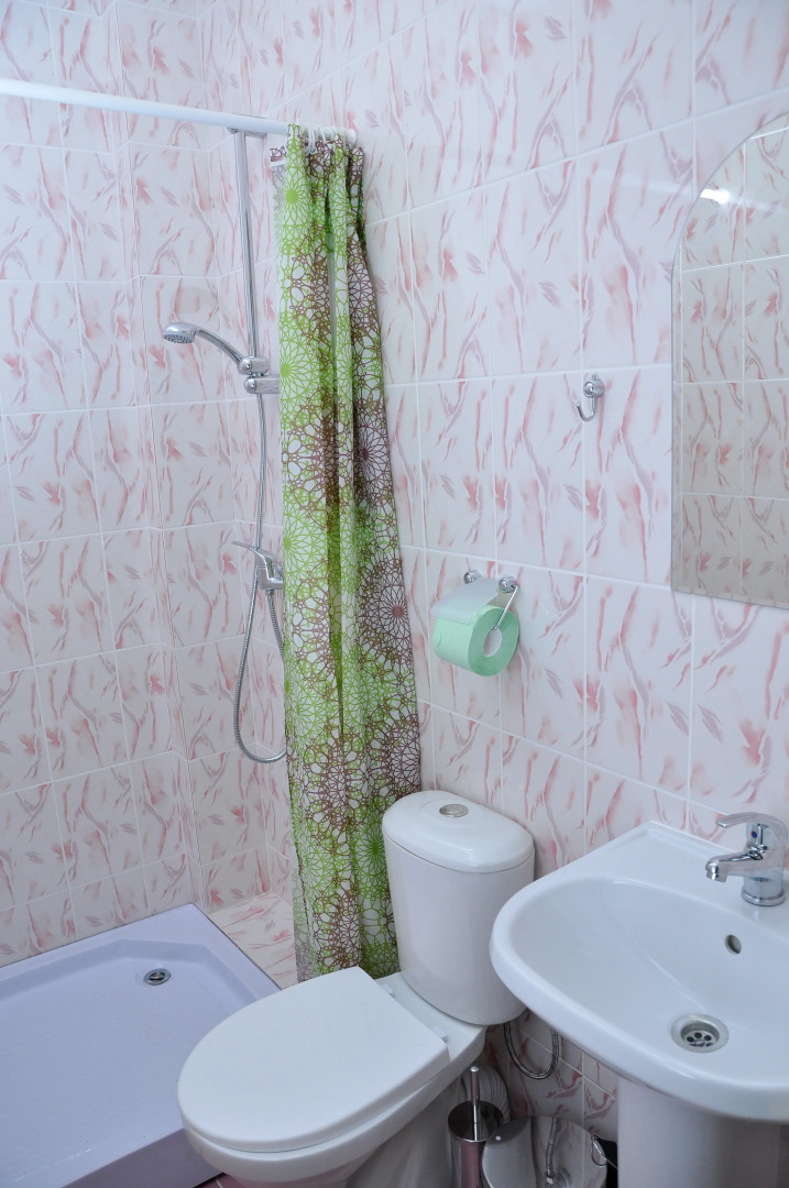 Отель Радужная