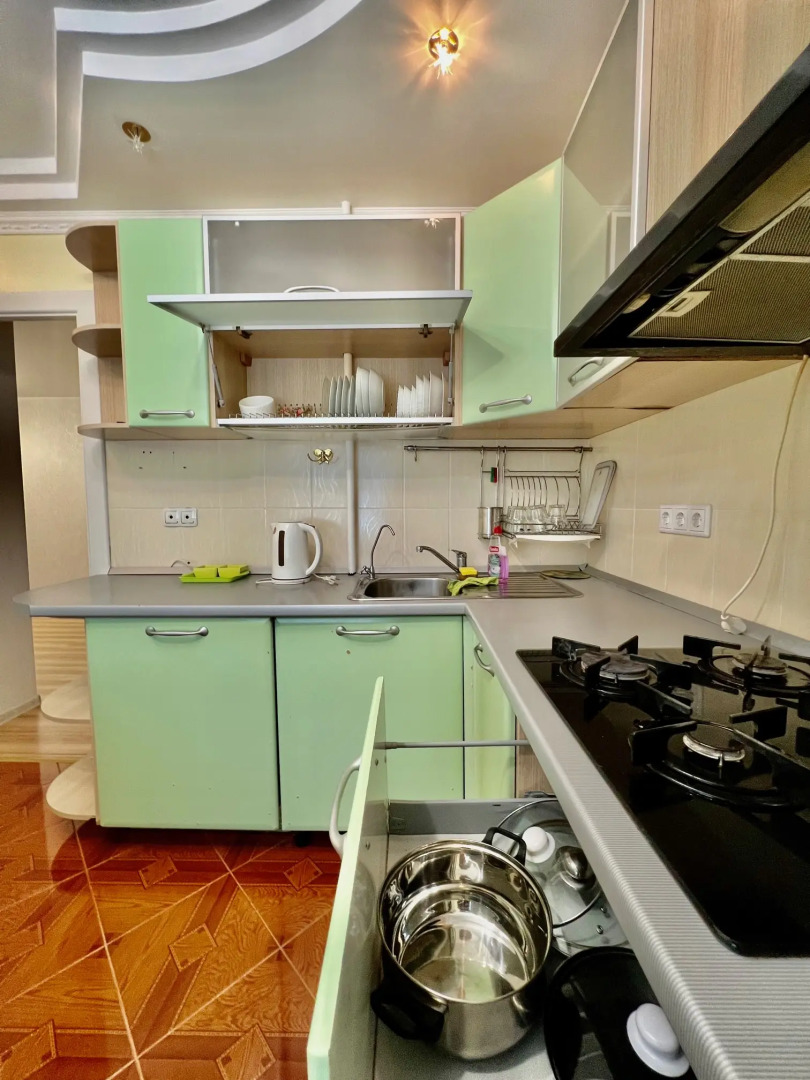 Апартаменты Трехкомнатные на Мира у ТРК Столица