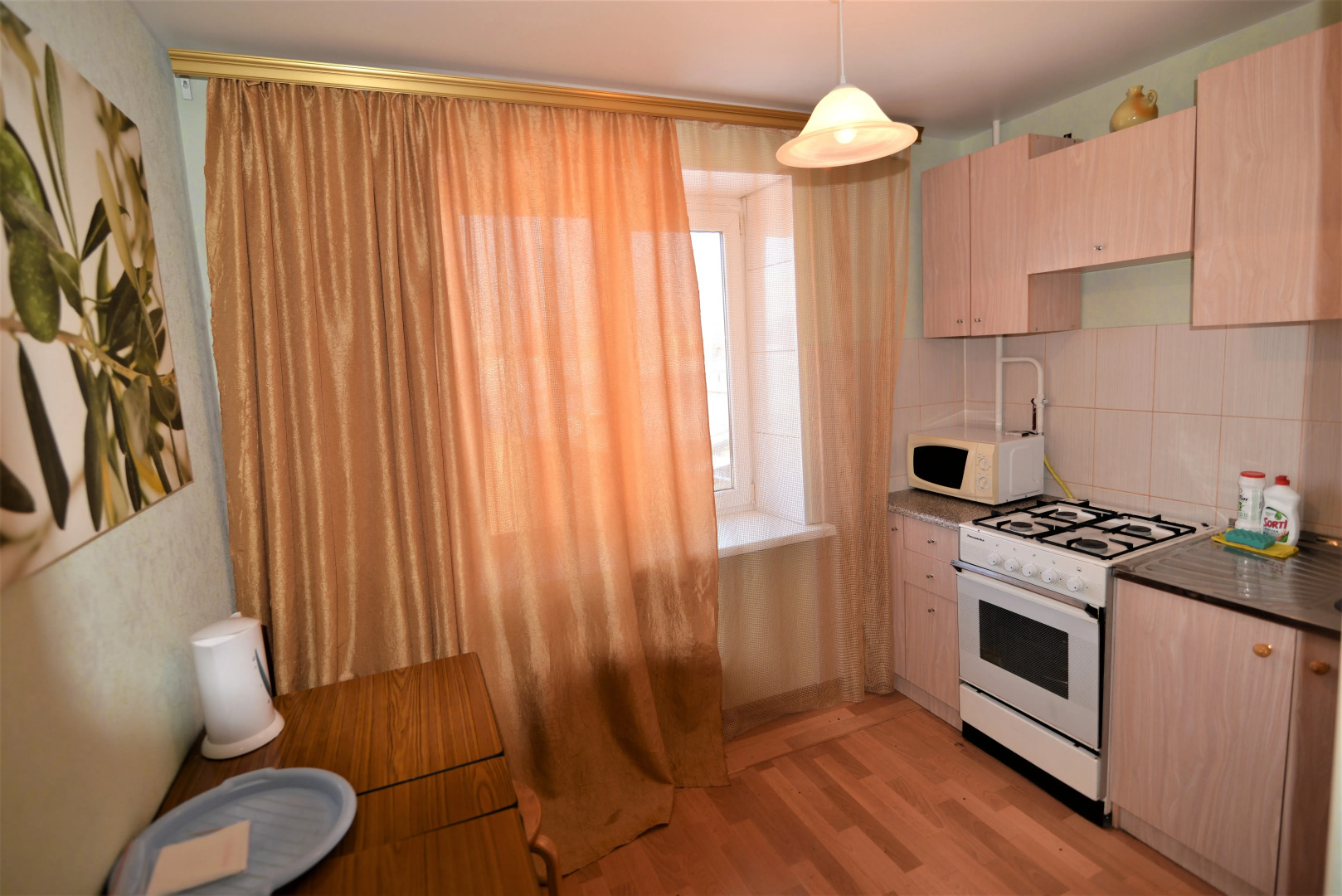 Апартаменты Карла Маркса 76-42