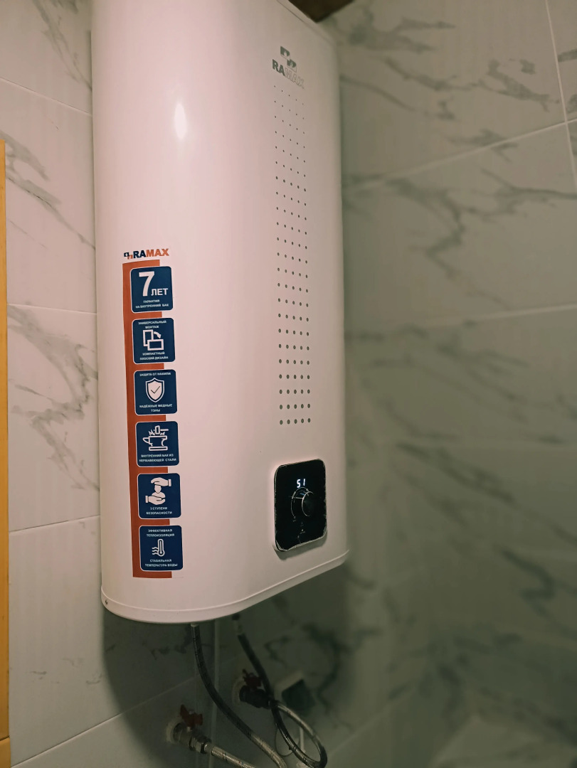 Частный дом с баней-бочкой