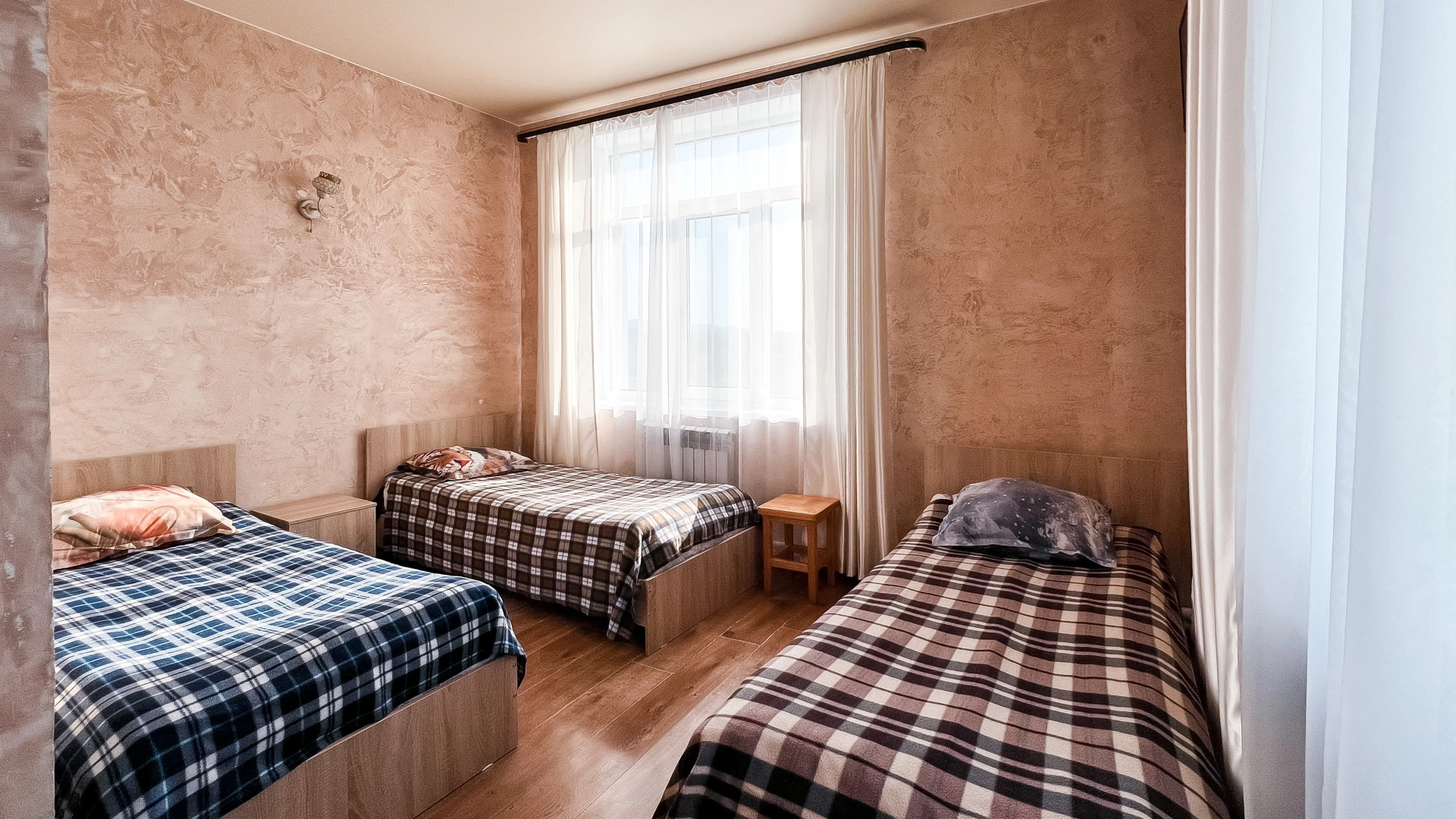 Гостиница Ани