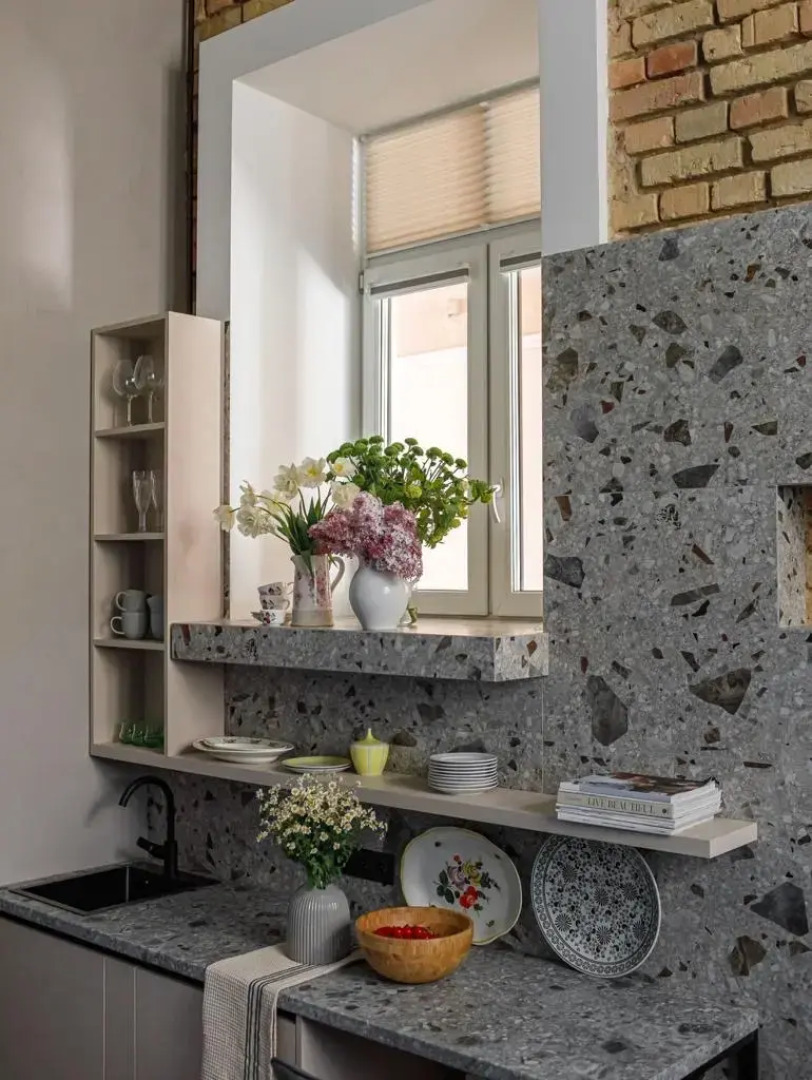 Квартира Двухуровневая Студия в Центре с Сауной