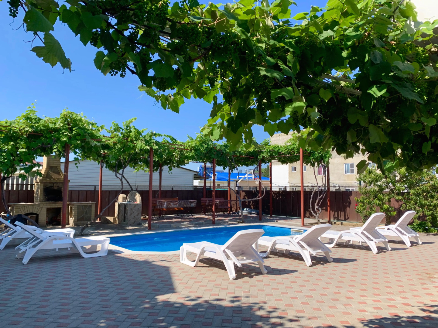 Гостевой дом Надежда