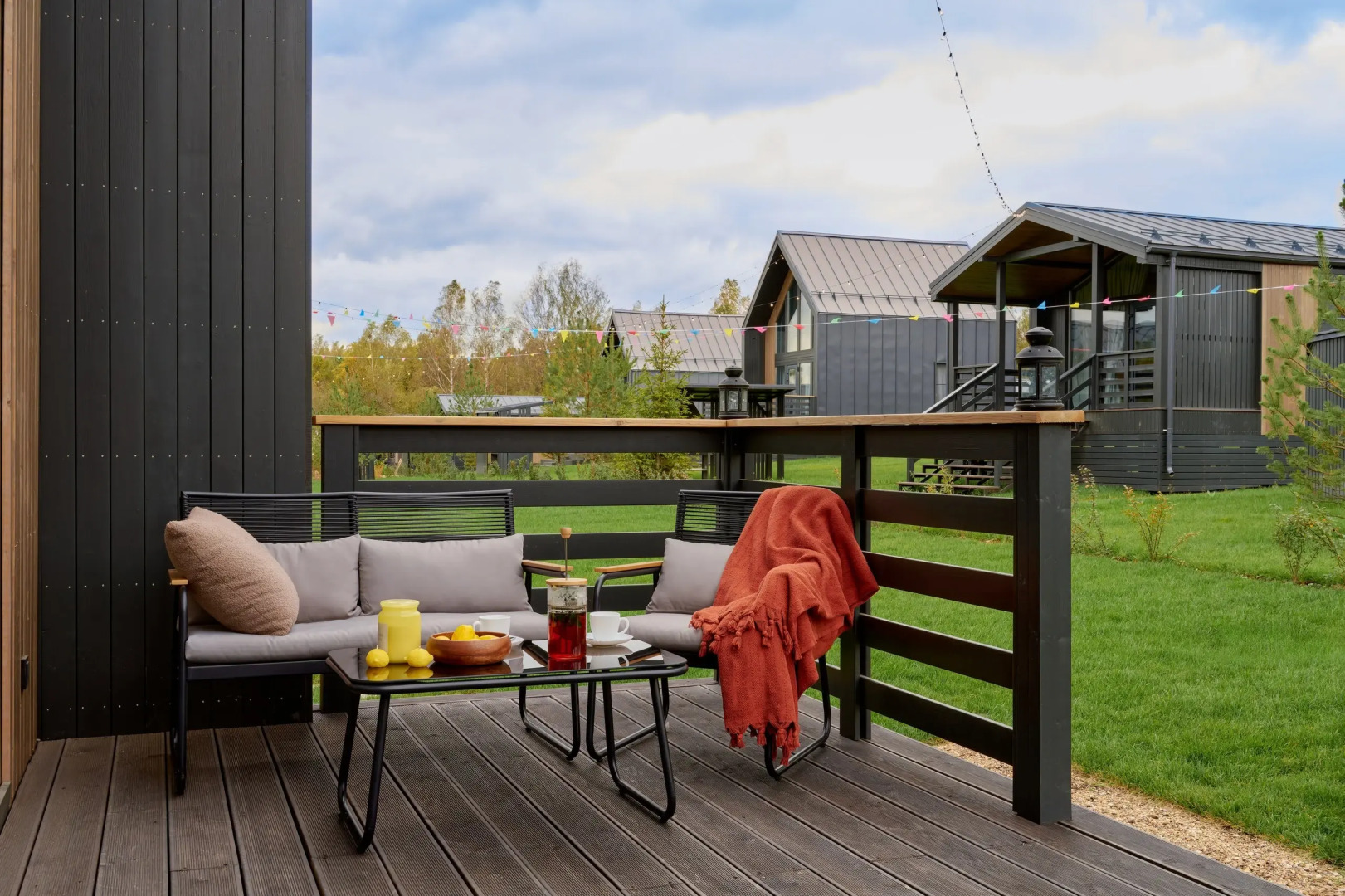 Отель Русские сезоны Эмбиент парк