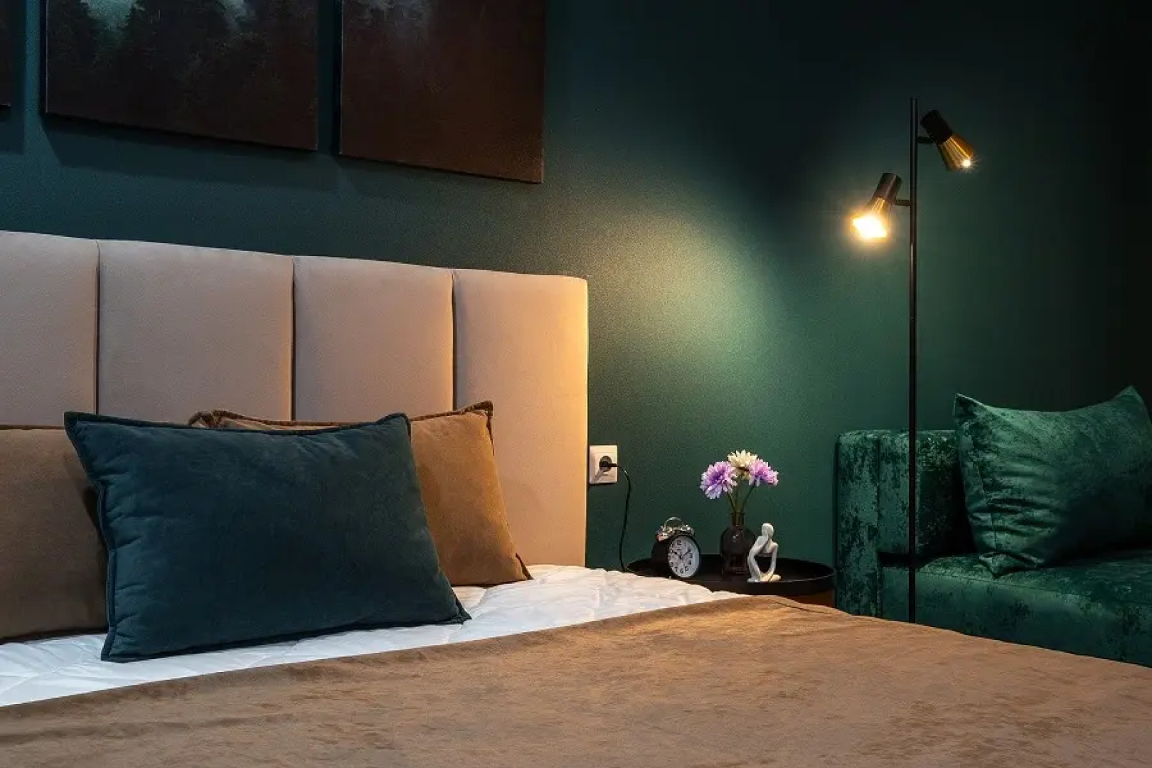 Квартира Двухкомнатная в Центре рядом с Озером Кабан ул. Татарстан д. 58