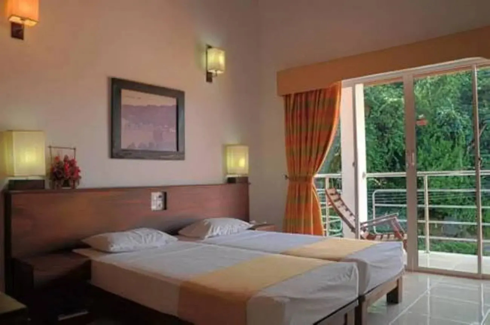 Отель Senani Hotel