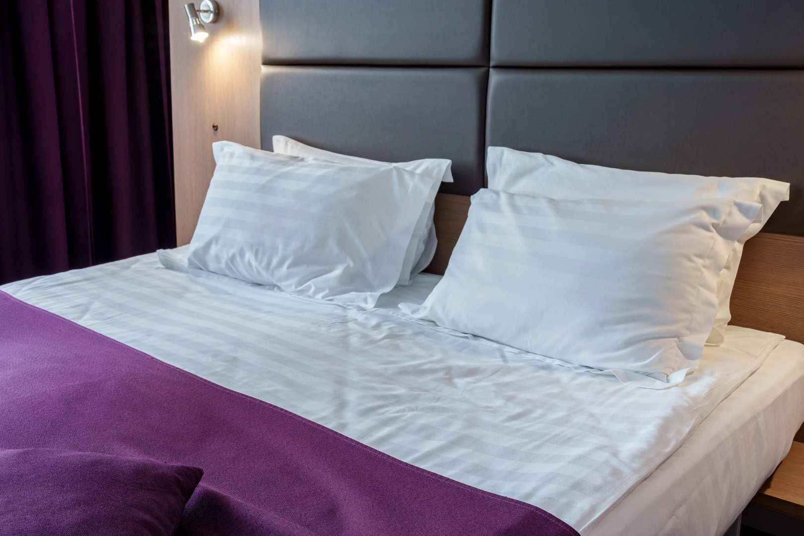 Отель Cronwell Park Ника