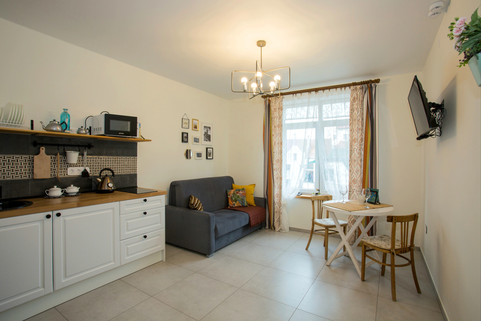 Апартаменты 100 steps to the sea