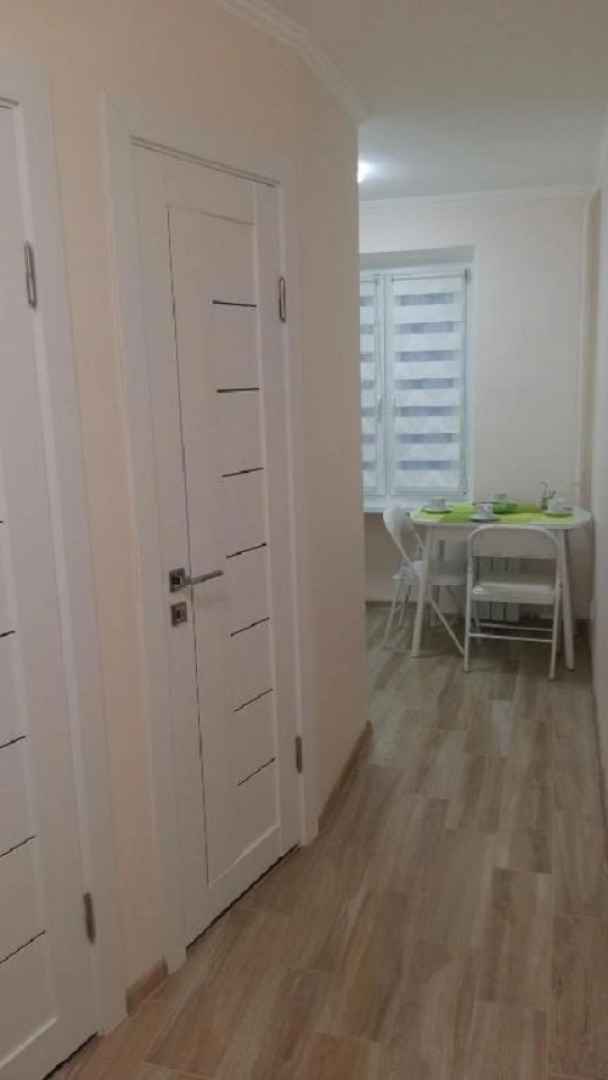 Апартаменты на Уральской 4