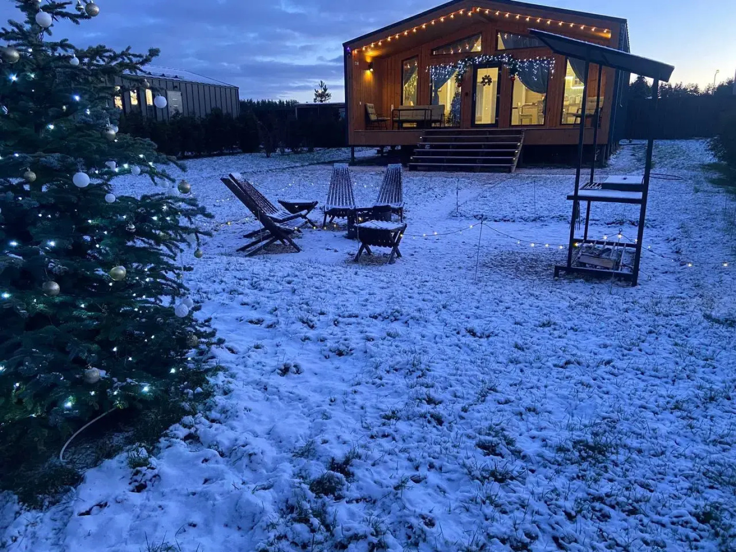 Домик "Сказочный Лес" с гриль-мангалом, костровой и большой сауной