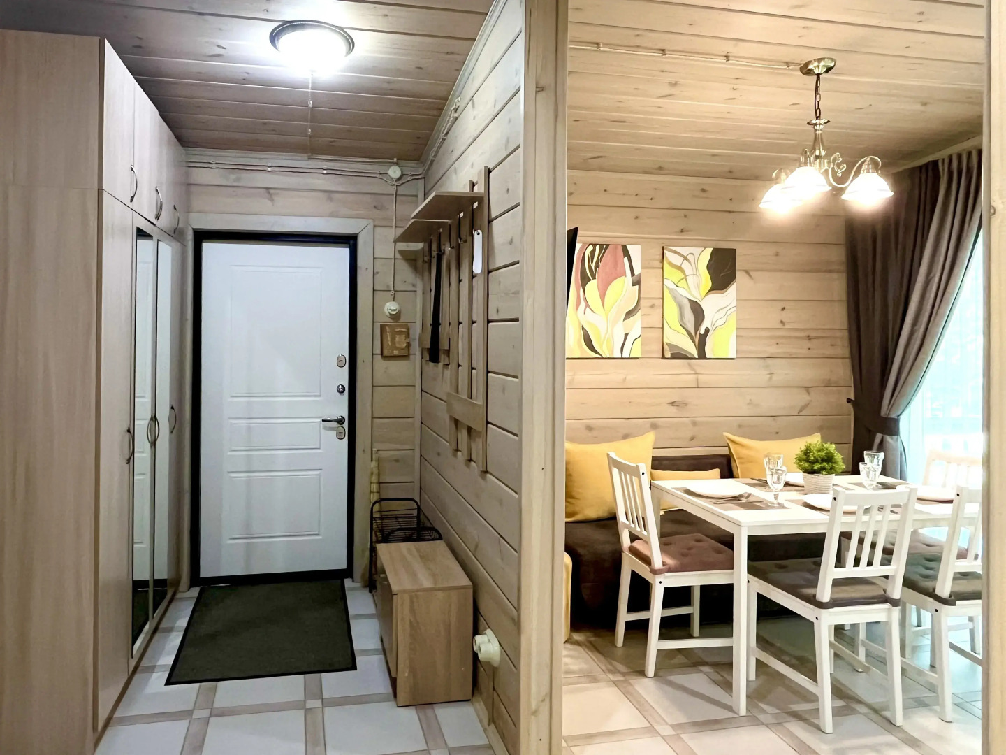 Домик на опушке на берегу Озера Волго на Селигере - коттеджи Сосновый бор