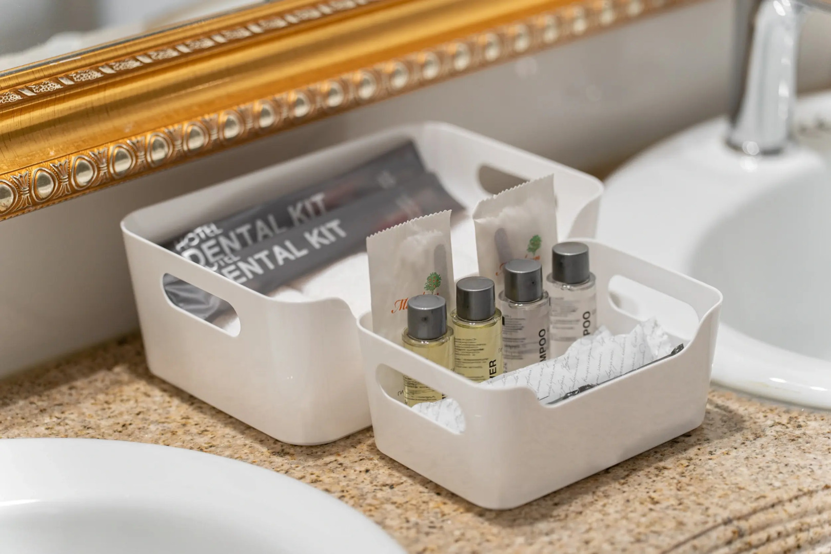 Отель Курортно - развлекательный комплекс Внуково Вилладж (Vnukovo Village)