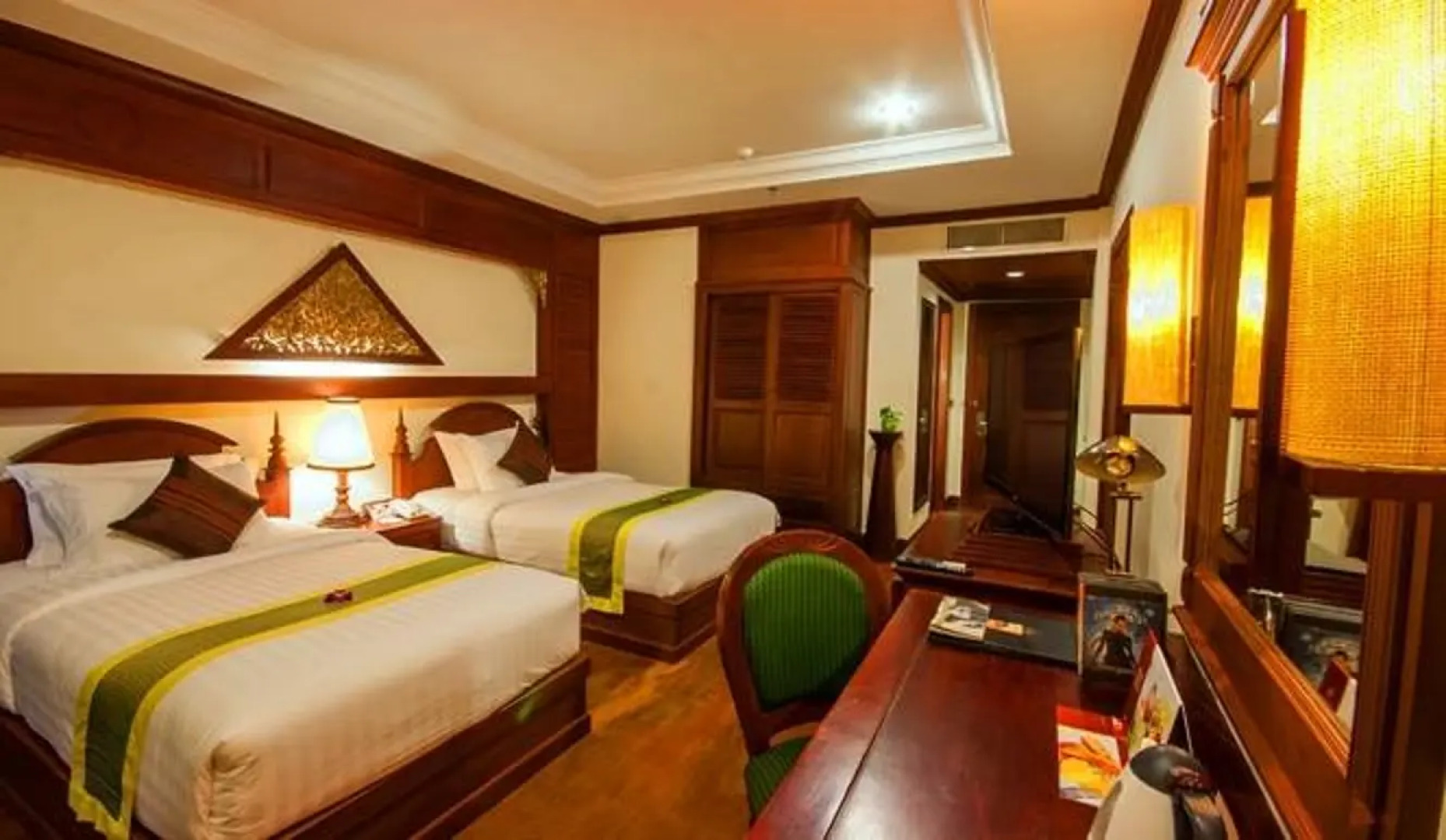 Отель THE PRIVILEGE FLOOR by Borei Angkor