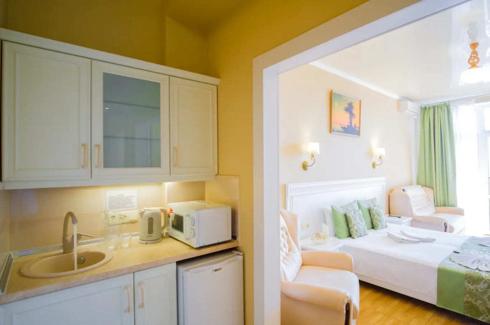 Отель на Черноморской