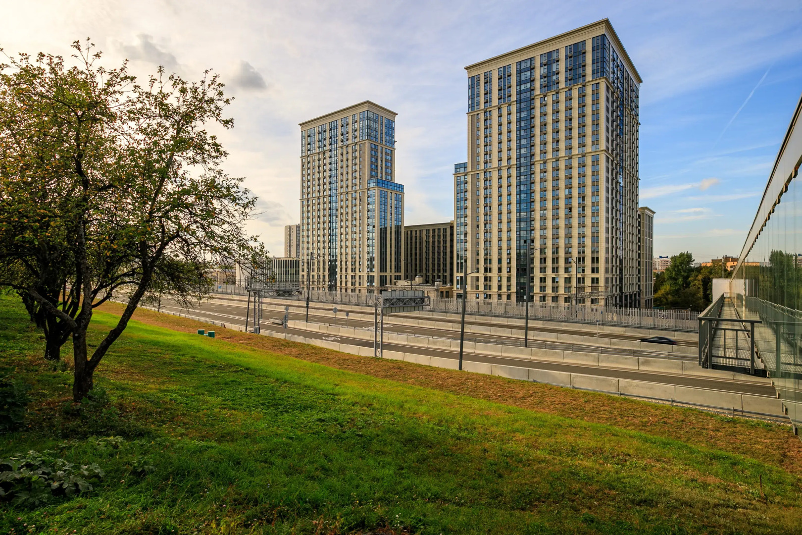 Апартаменты #1 Grey studio for 2+2 by Lo Apartments