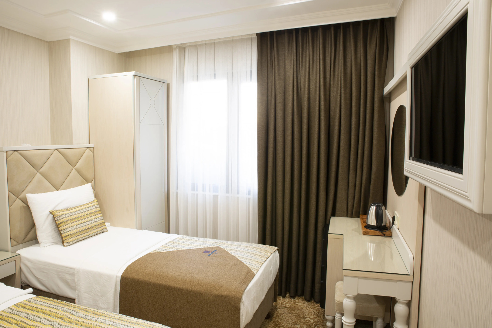 Отель Alpinn Due