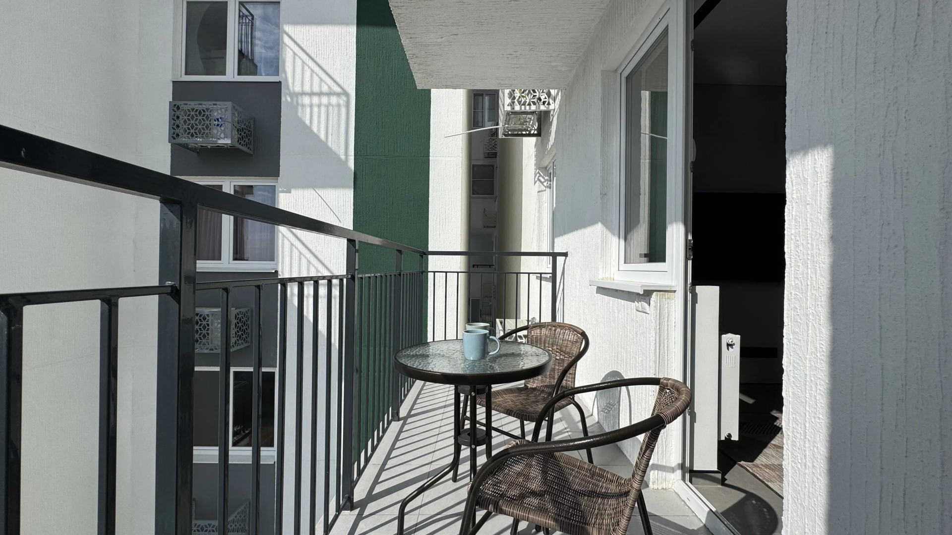 Апартаменты с балконом и видом на море  ЖК Фрукты 77 Я на Море