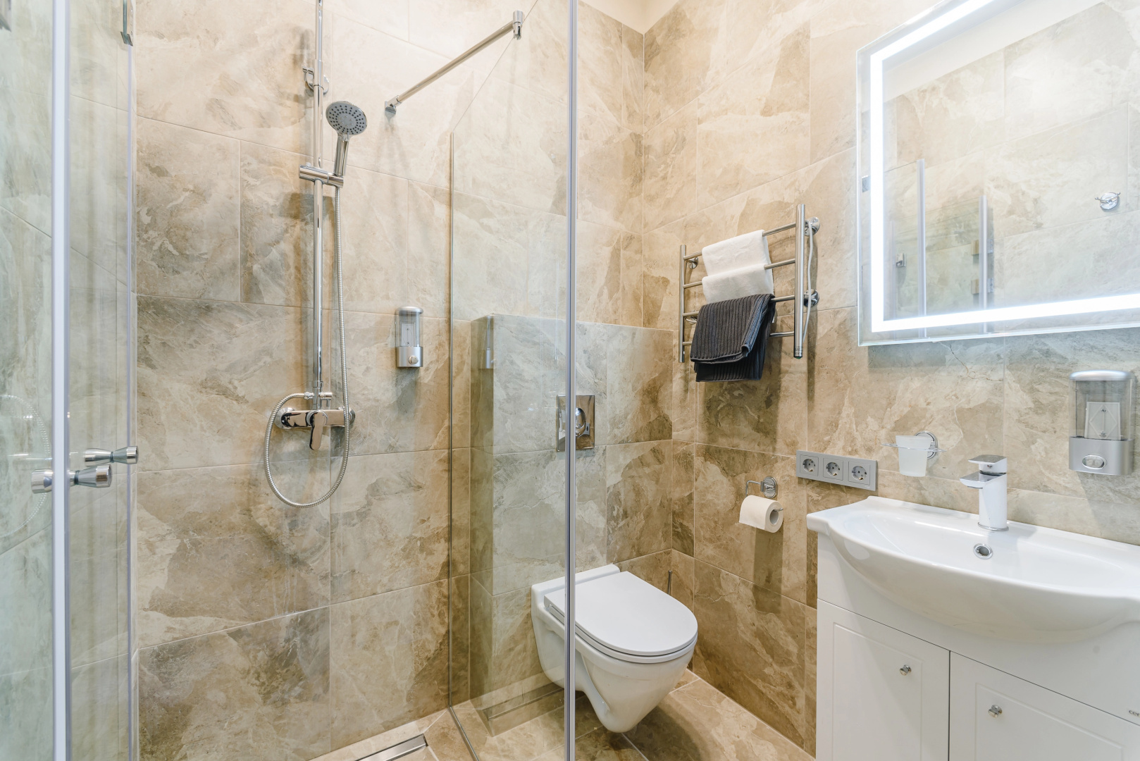 Отель Simple Weekend Inn