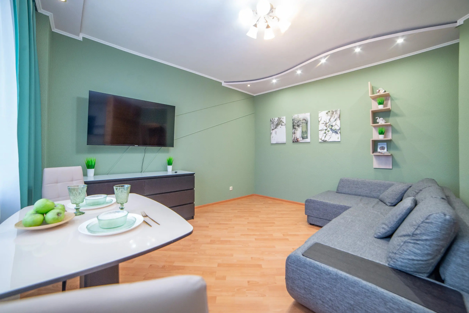 Апартаменты Бажова 68