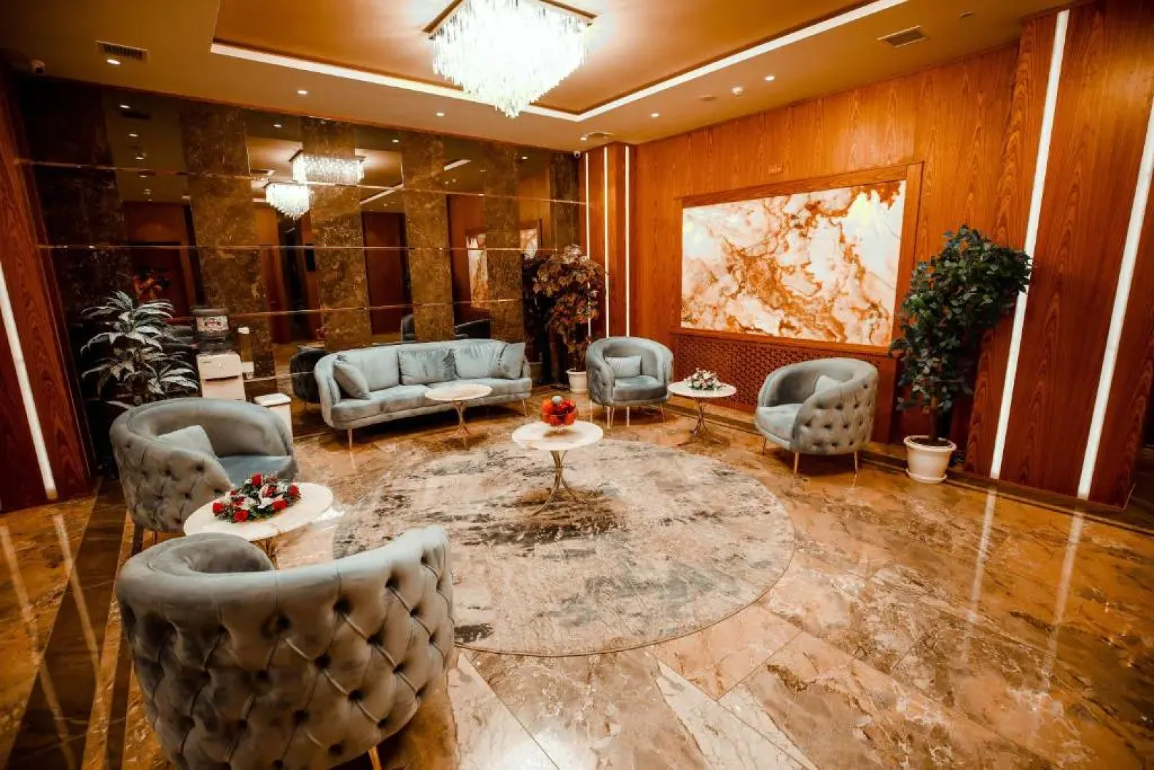 Отель Regal Inn Badamdar