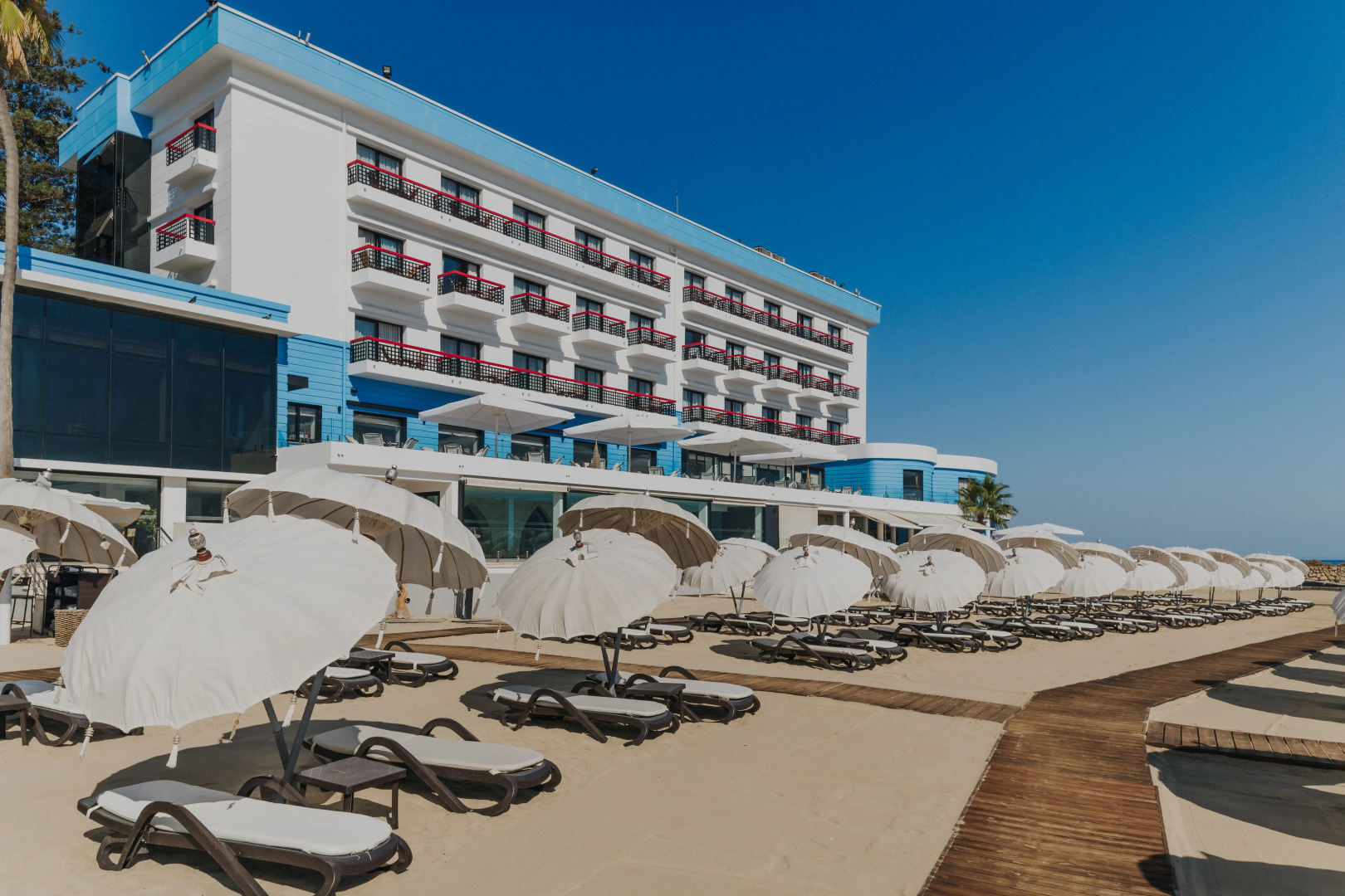 Отель Arkin Palm Beach