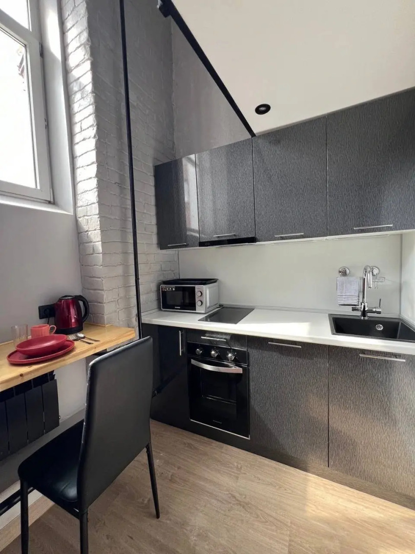 Апартаменты Уютная студия Grey Cat у Набережной реки Яузы