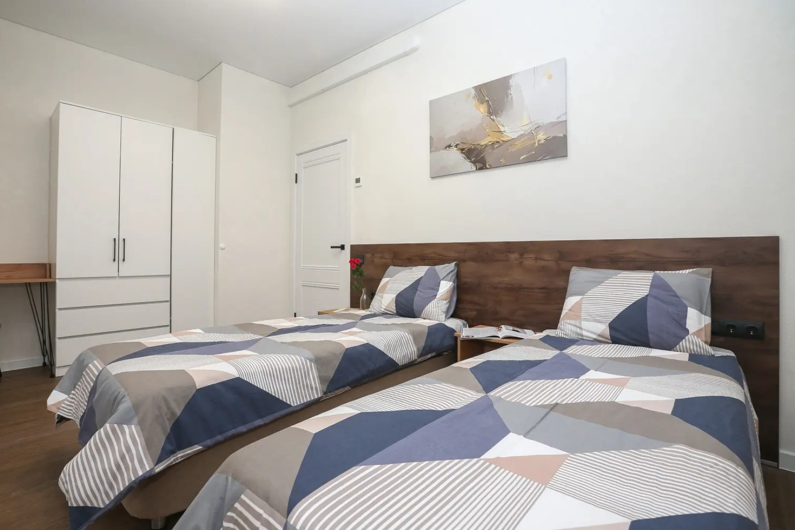 Частный дом Дом у озера Белая дача