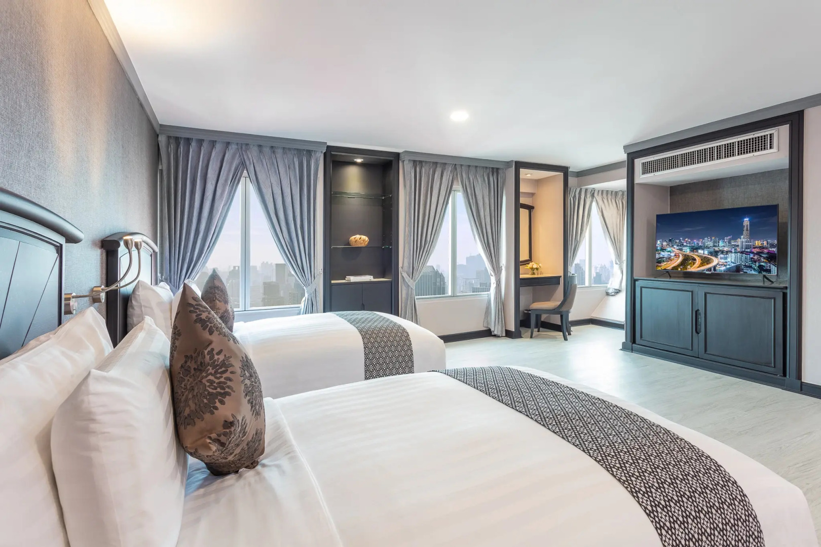 Отель Baiyoke Sky Hotel