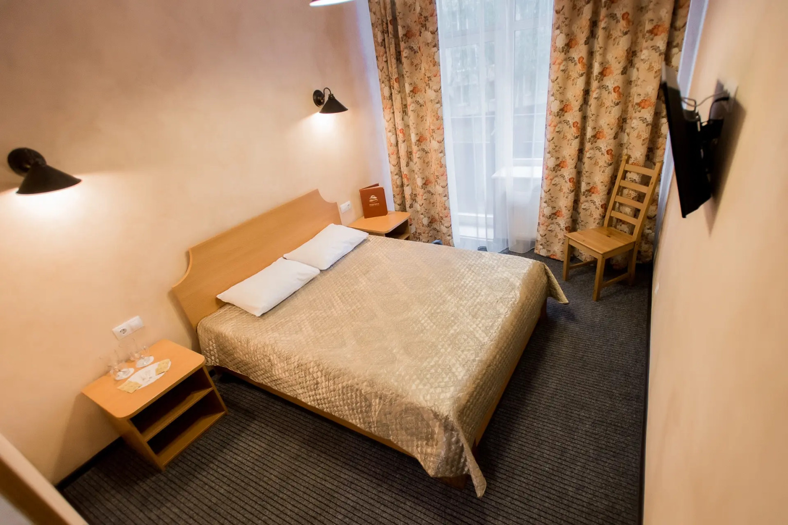 Гостиница Домашняя гостиница Подушка