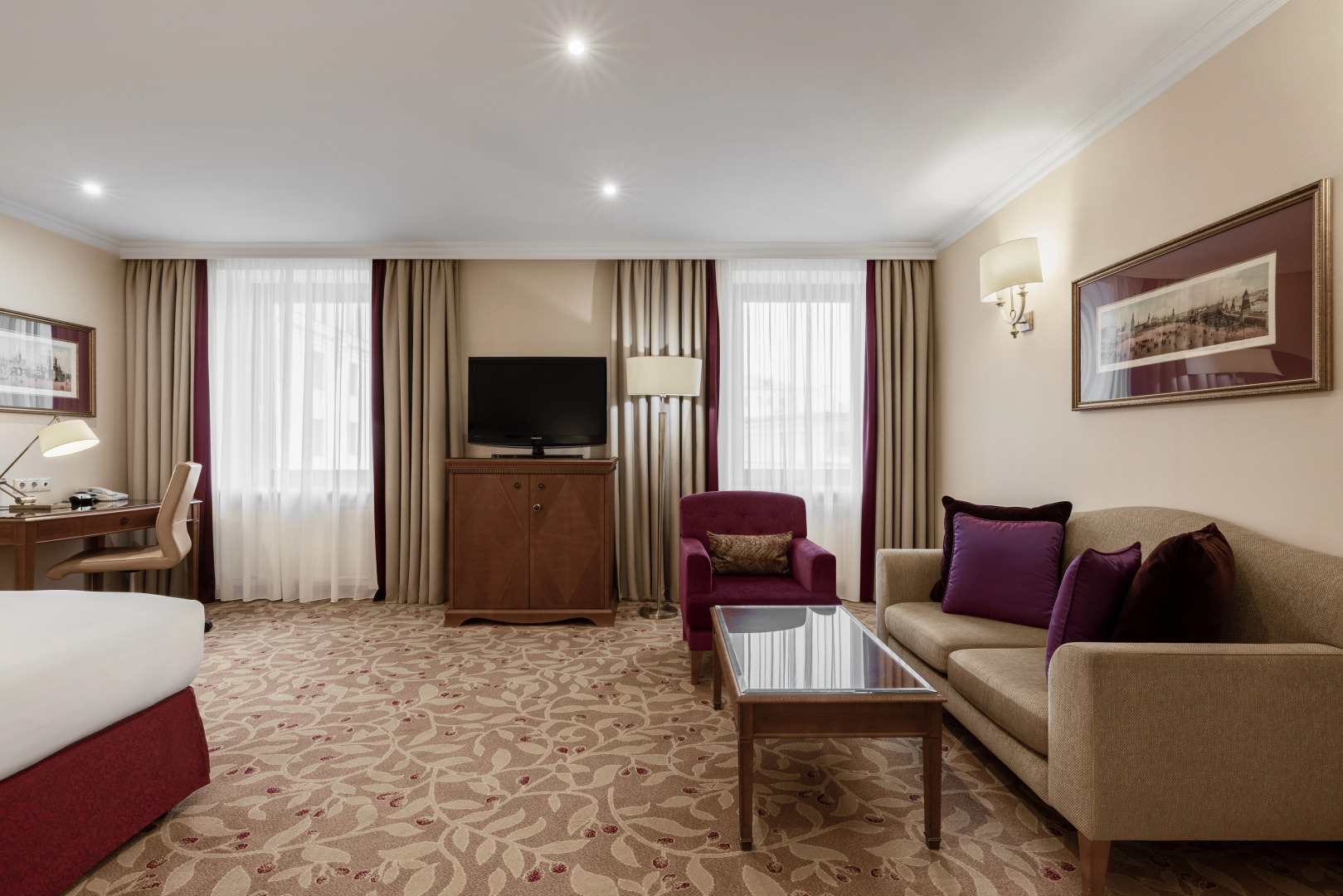 Сафмар Аврора Люкс (бывший Марриотт Ройал Аврора)