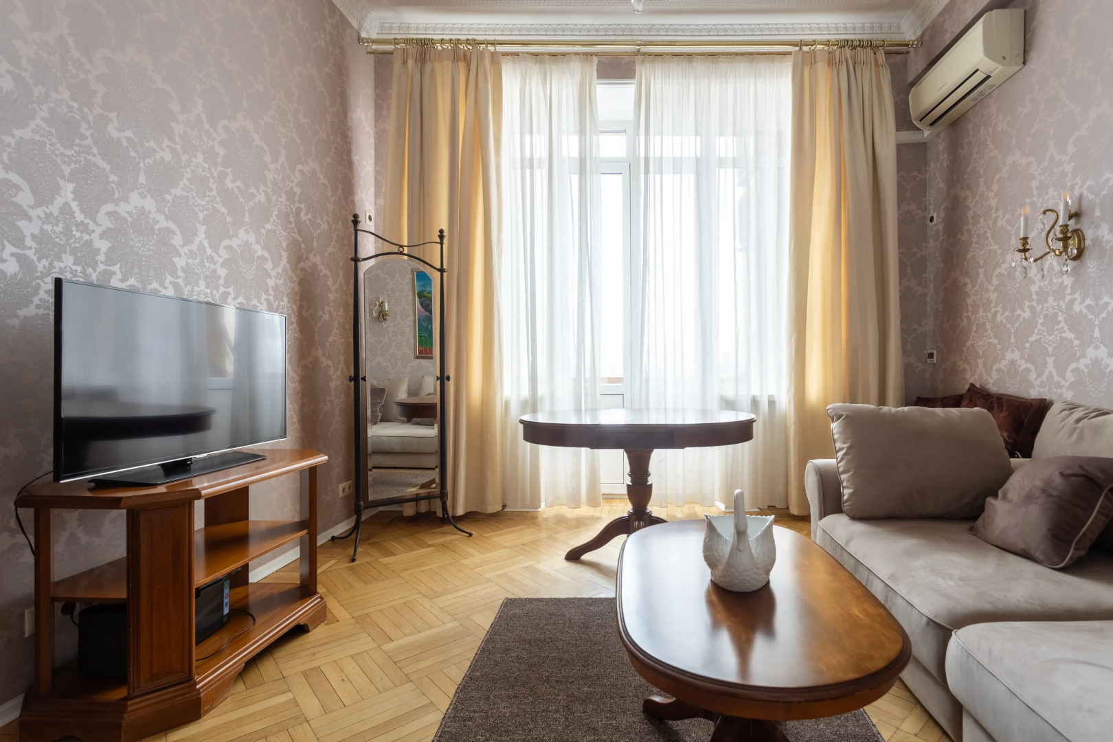 Апартаменты Улучшенные с балконом и видом на реку