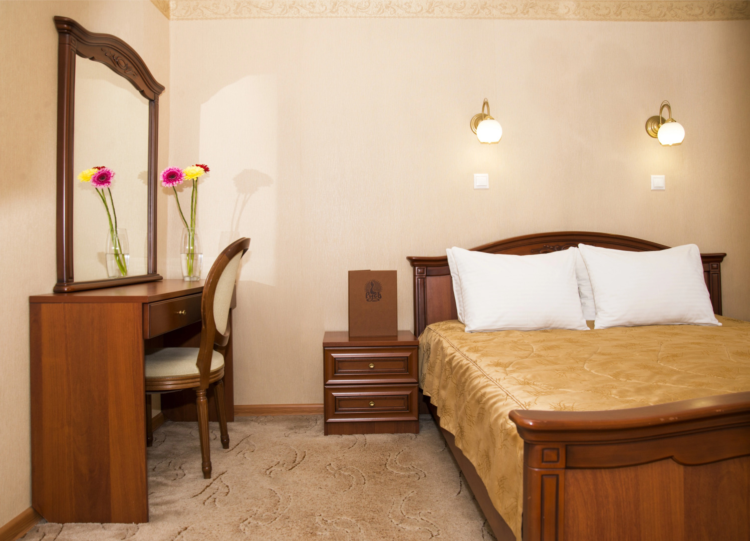 Гостиничный Комплекс Русь