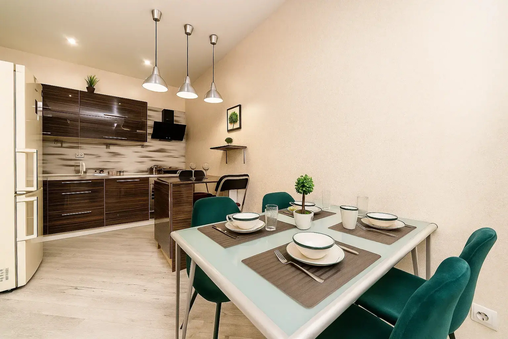 Апартаменты РусХаус у Аквапарка, возле центра и набережной (RusHouse)