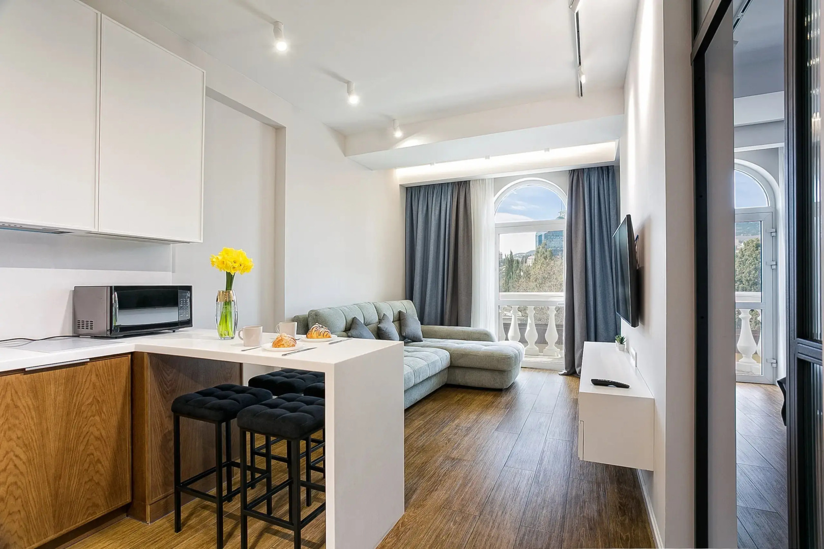 Апартаменты Дом композитора Ялта Екатеринская 3 Набережная Ялты