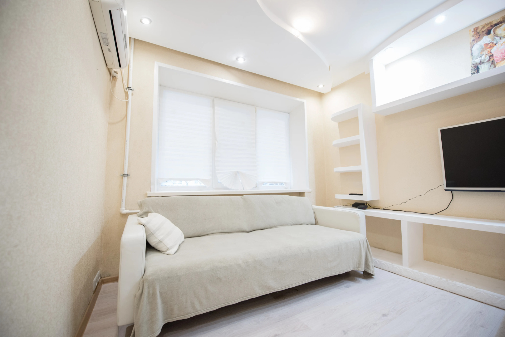 Апартаменты Smile Apartments Уютные в Центре