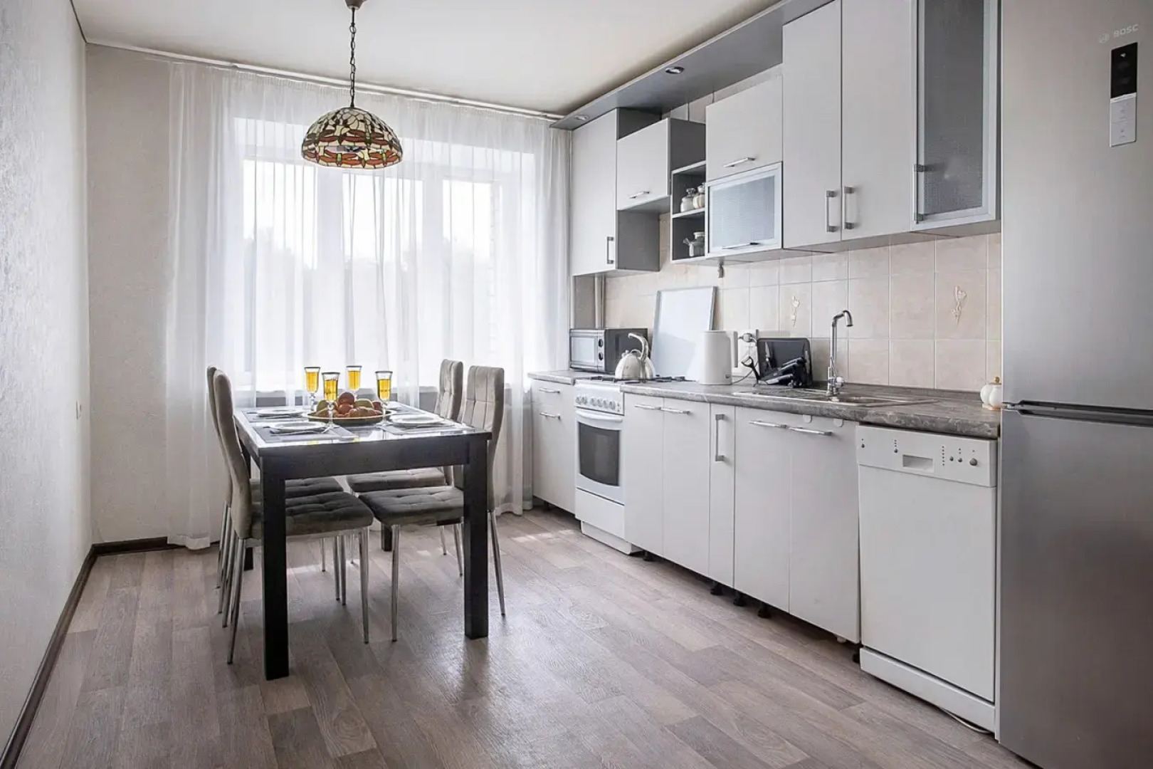 Квартира Просторная 2-комнатная квартира на Димитрова