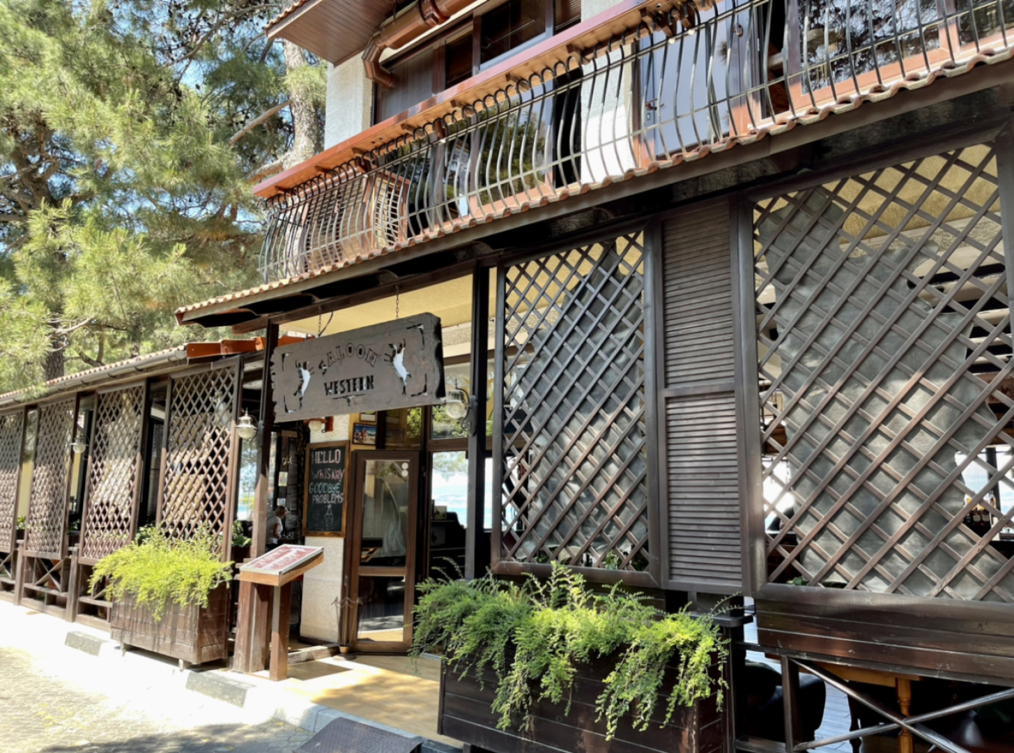 Отель Saloon Western