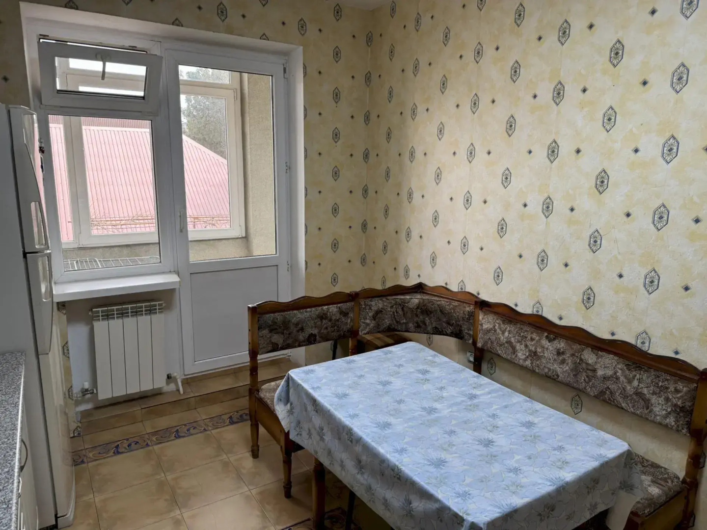 Квартира 476 4Комнатная в Центре с Балконом 7 Мин до Моря