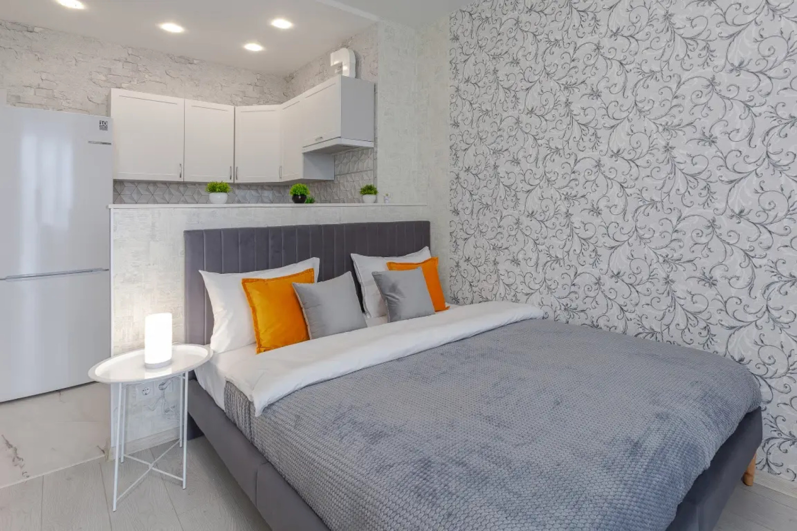 Апартаменты RentPlaza Галактика 1