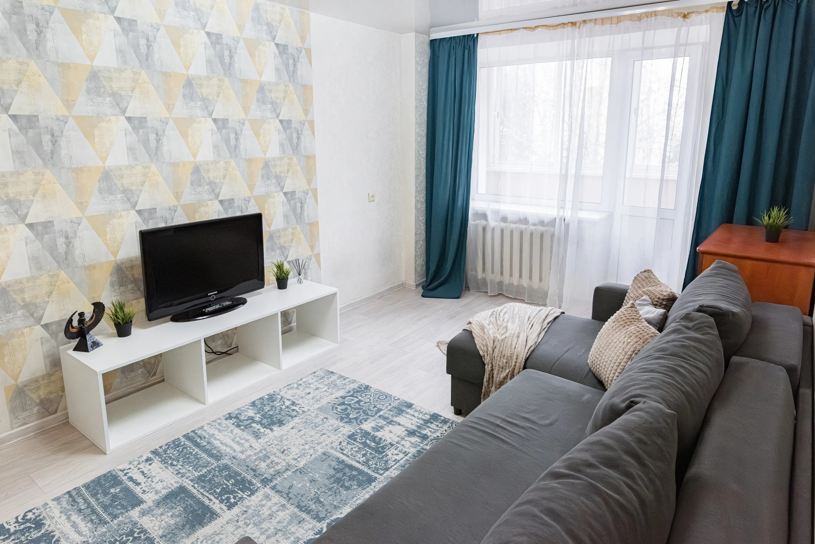 Апартаменты Apart+ Мельникайте 9