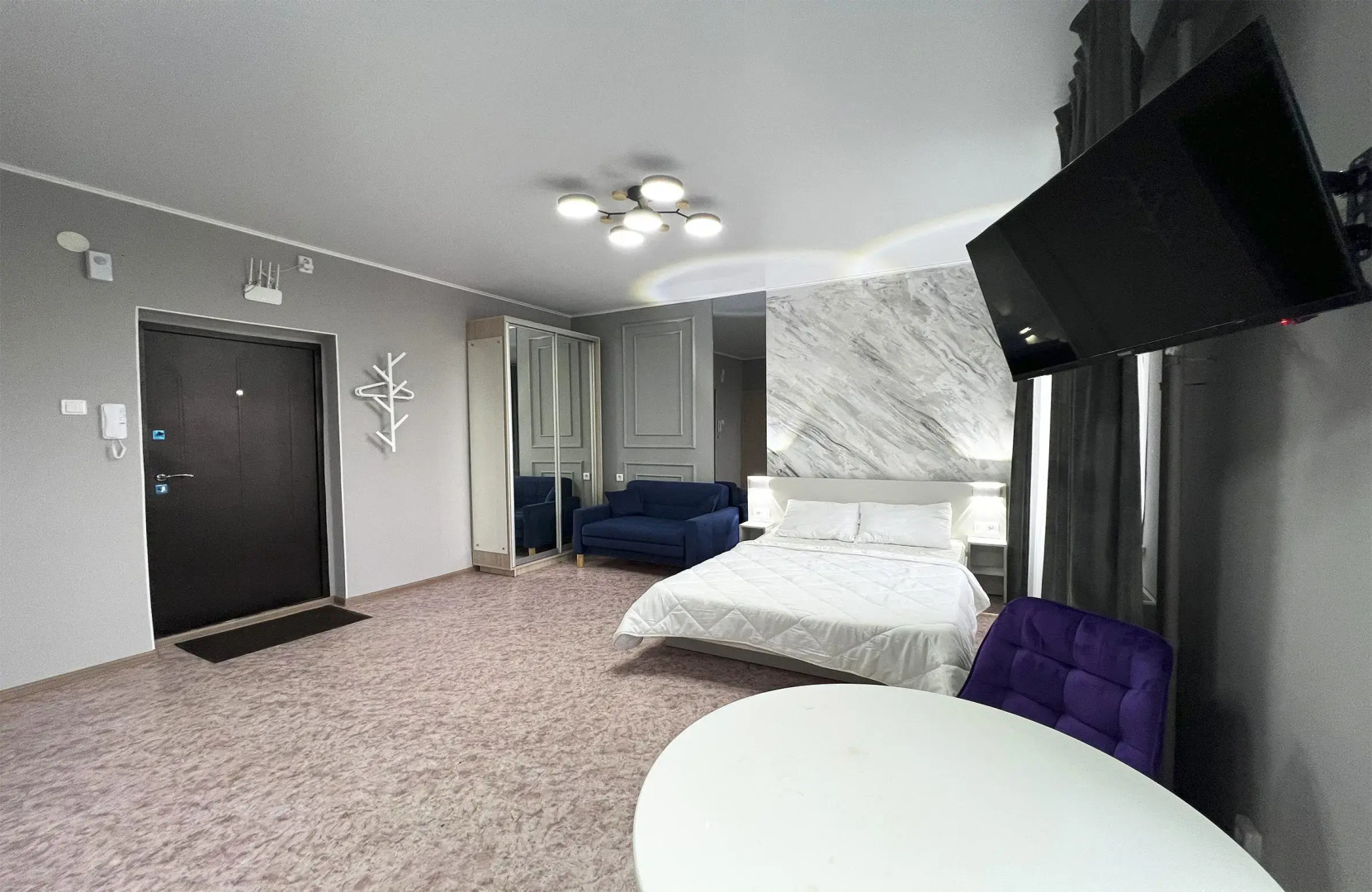 Апартаменты Добрые Сутки на Декабристов 22-117