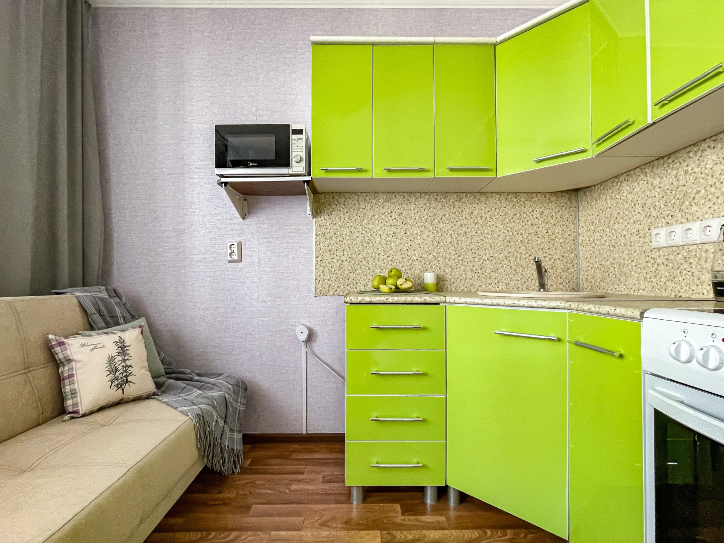 Квартира 2 Ночи на Мурата Ахеджака 22