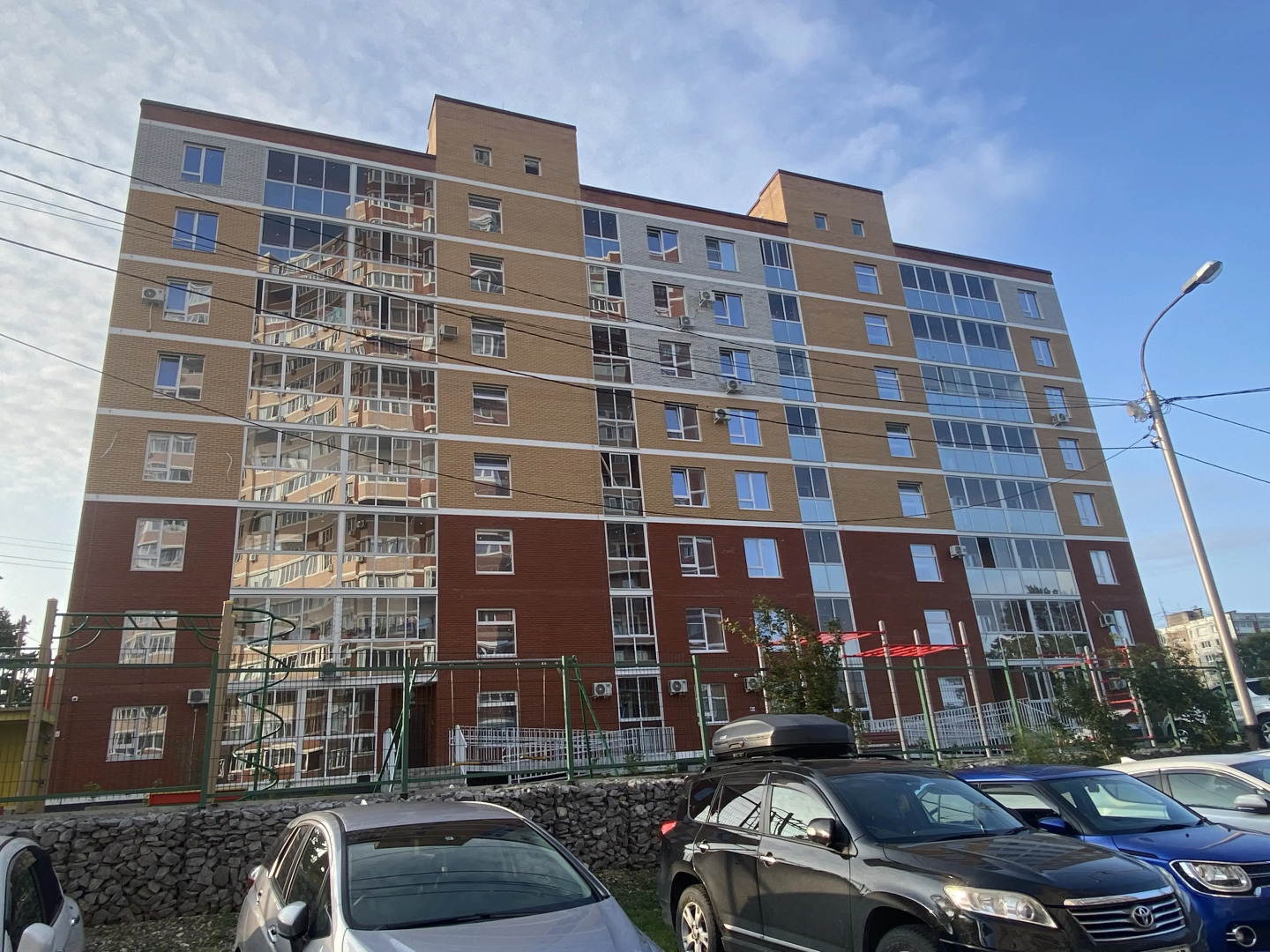 Квартира 2 ком. Рядом Аэропорт и ЖД Вокзал