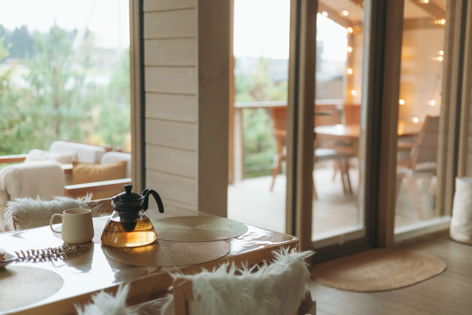 Частный дом с баней и чаном у воды и леса